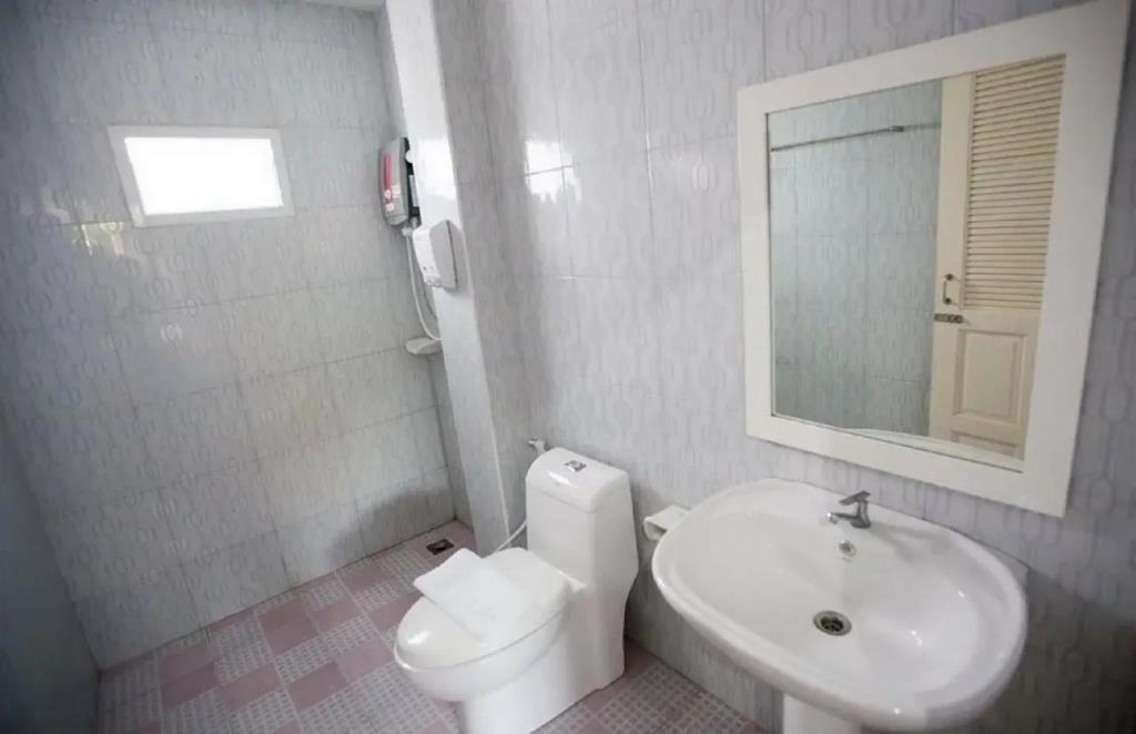 Charm Resort Cha-am 3*