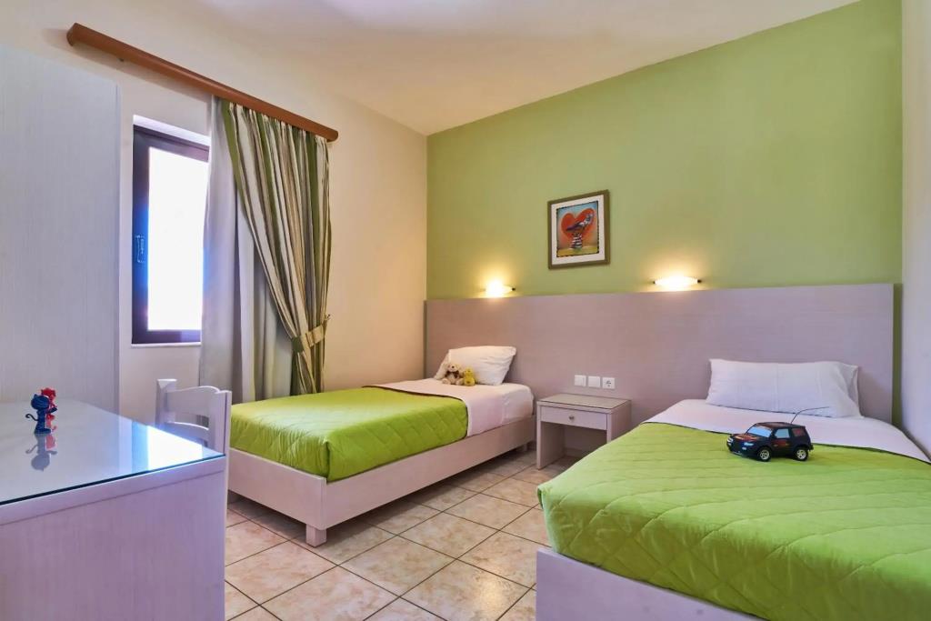 Nanakis Beach Hotel 0*
