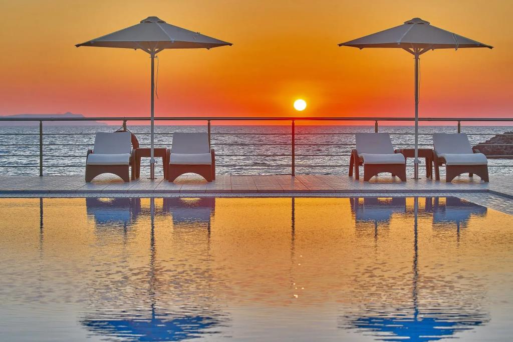 Nanakis Beach Hotel 0*