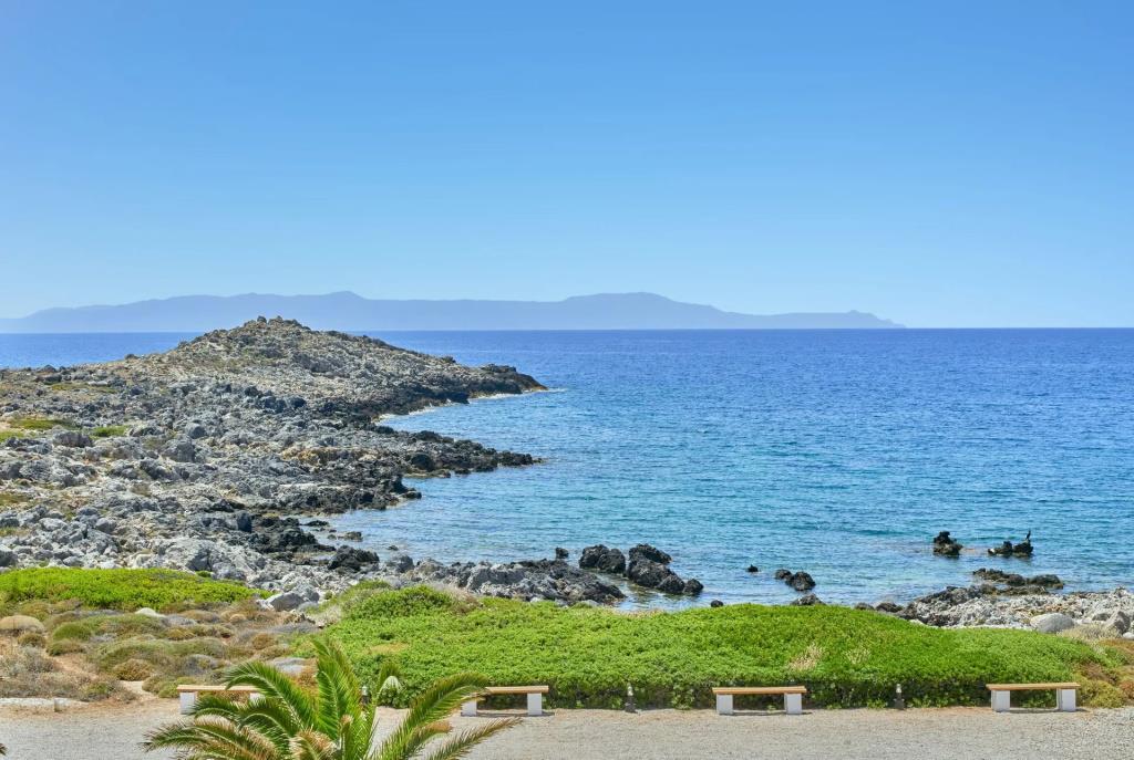 Nanakis Beach Hotel 0*