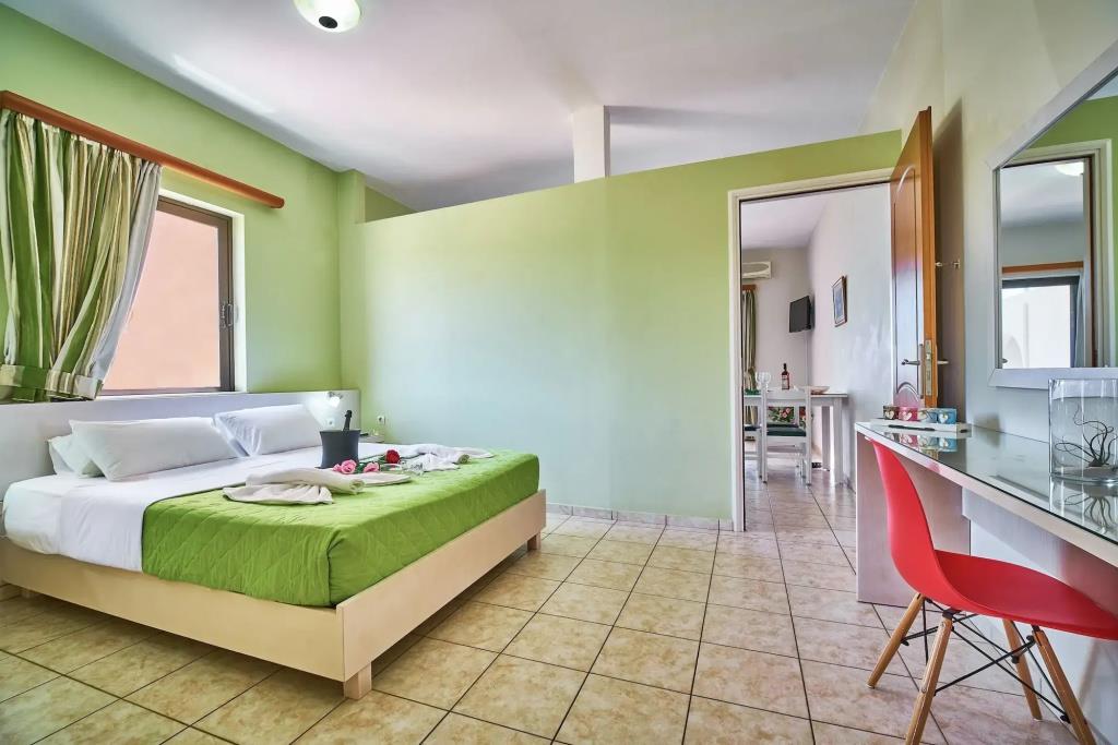 Nanakis Beach Hotel 0*