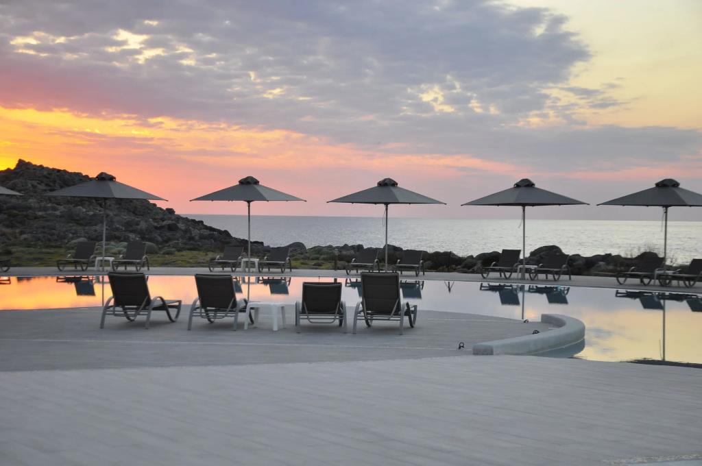 Kavos Hotel 0*