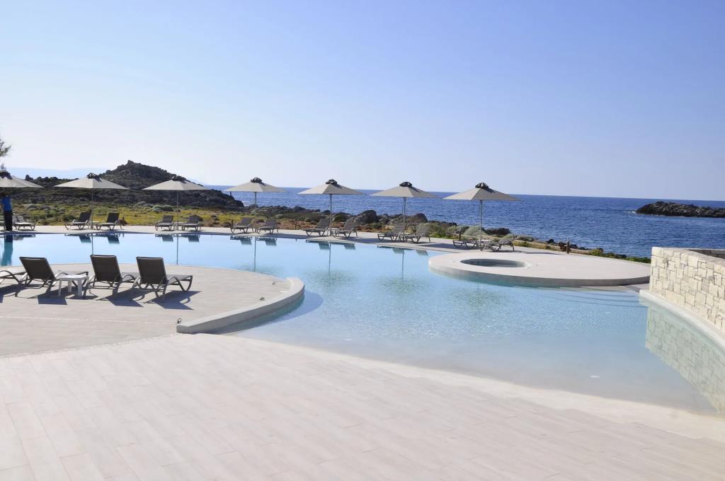Kavos Hotel 0*