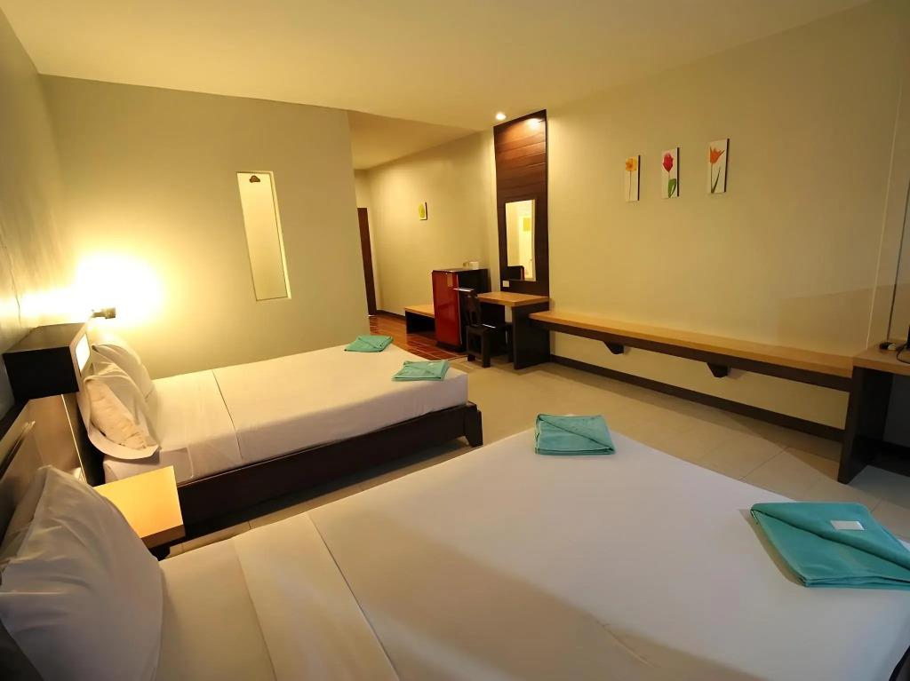 Paradise Resort 3*