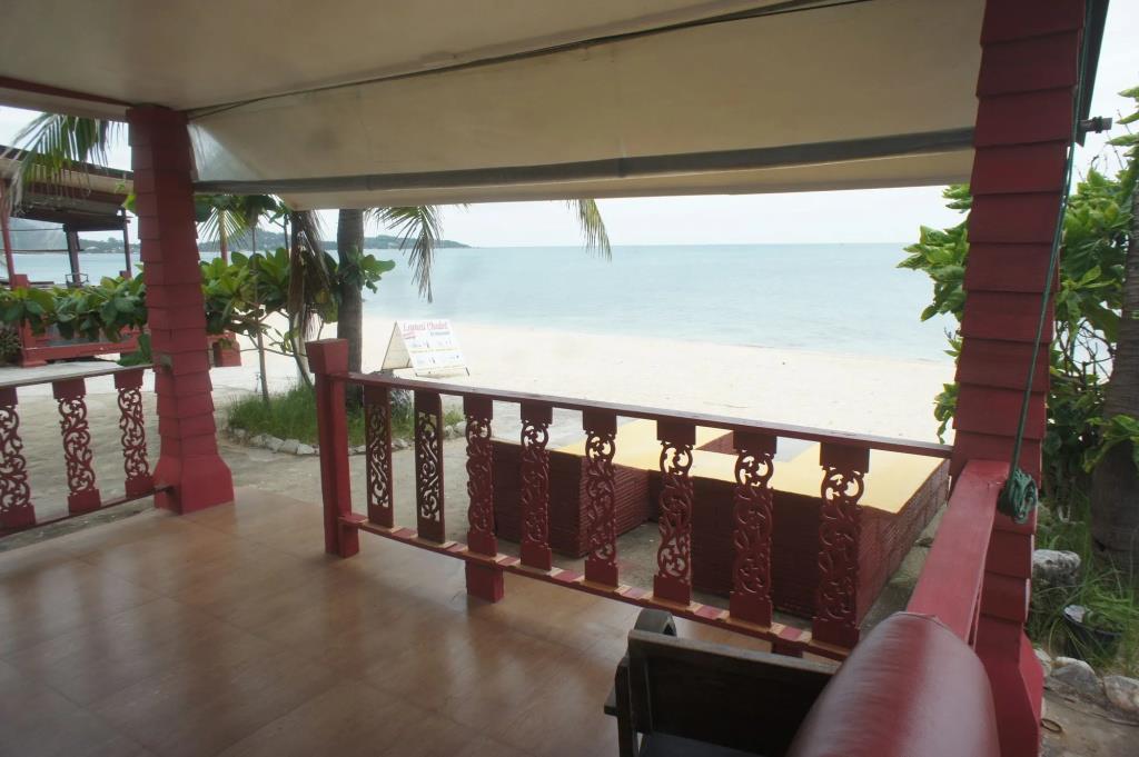Lamai Chalets 2*