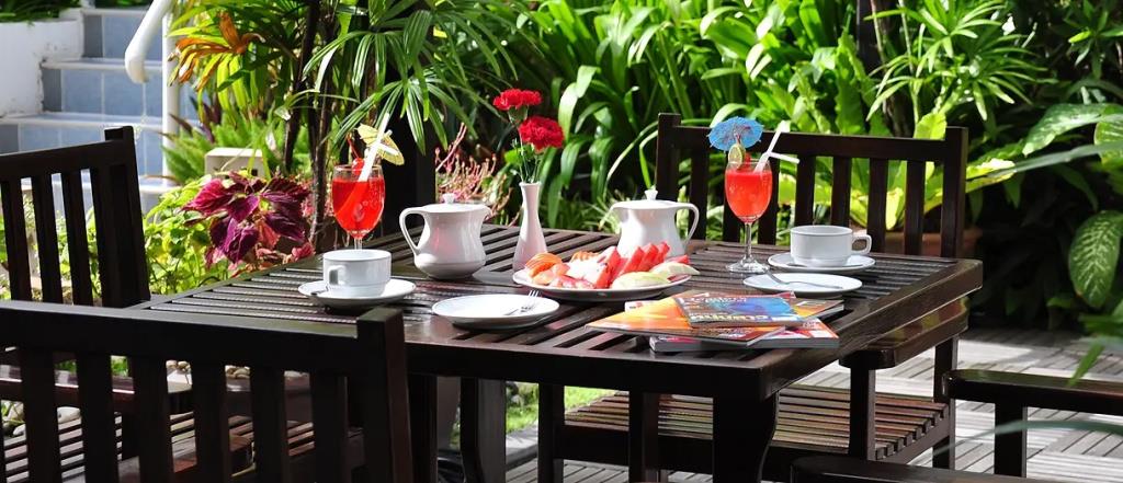 VC Hotel (SHA Extra Plus) 3*