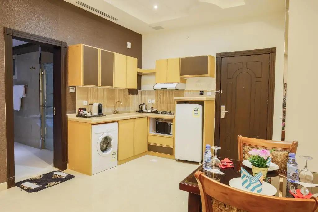 Rest Night Serviced Apartments- AlHamra 0*