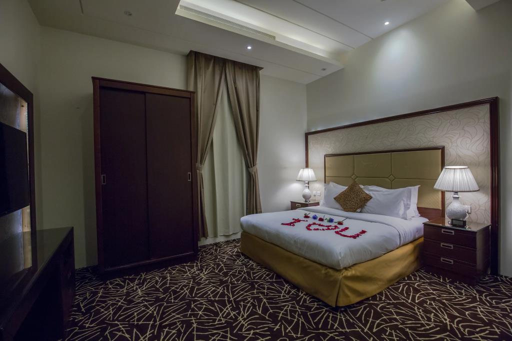 Rest Night Serviced Apartments- AlHamra 0*
