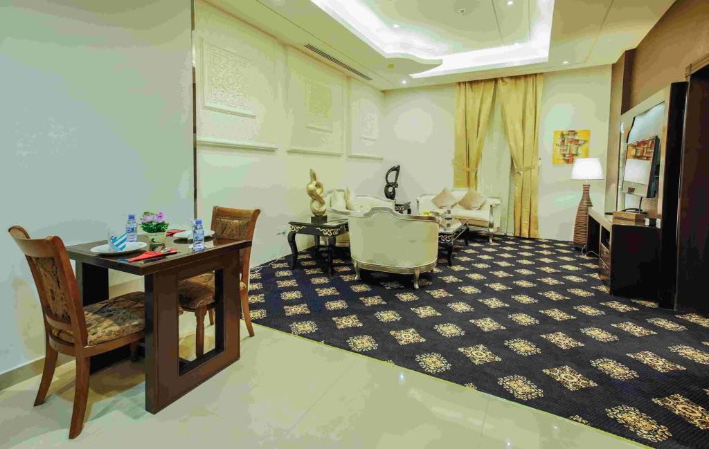 Rest Night Serviced Apartments- AlHamra 0*
