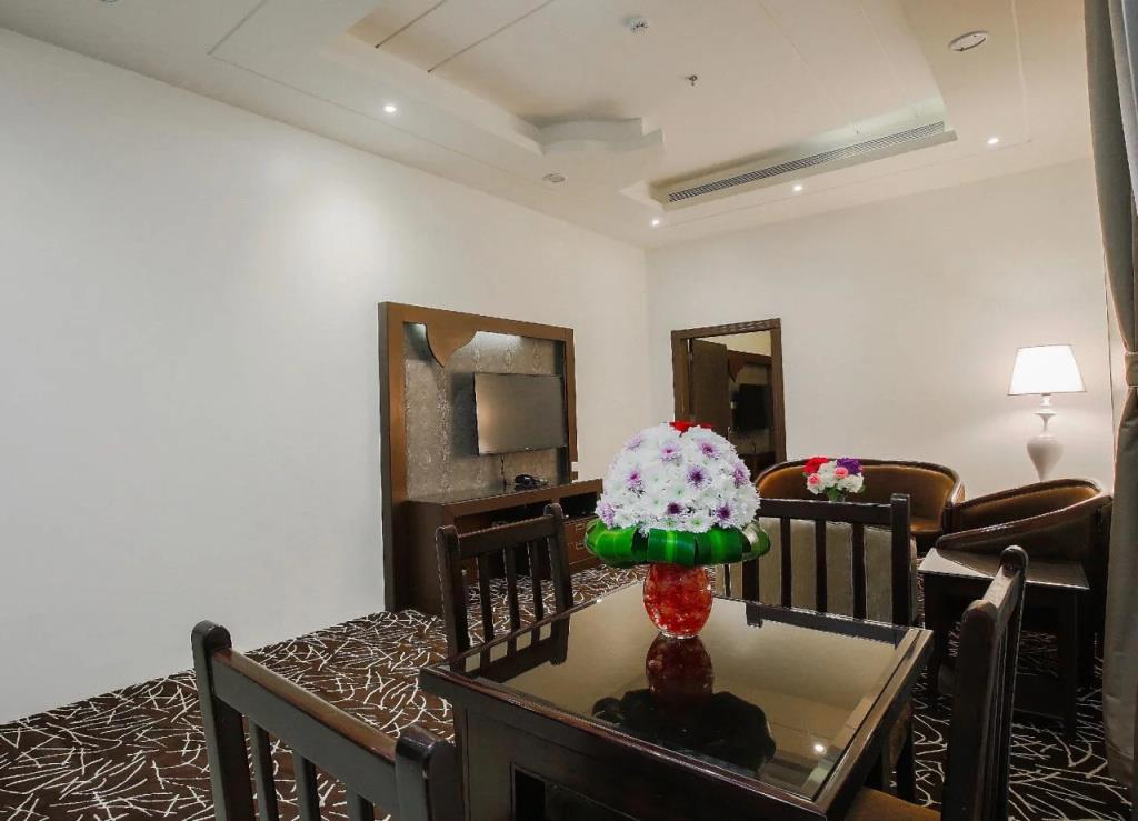 Rest Night Serviced Apartments- AlHamra 0*
