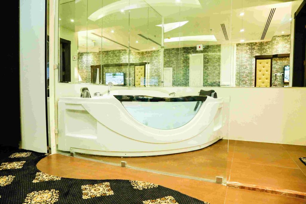 Rest Night Serviced Apartments- AlHamra 0*
