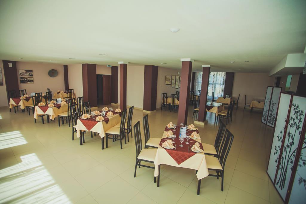 Sky-Park Hotel 0*