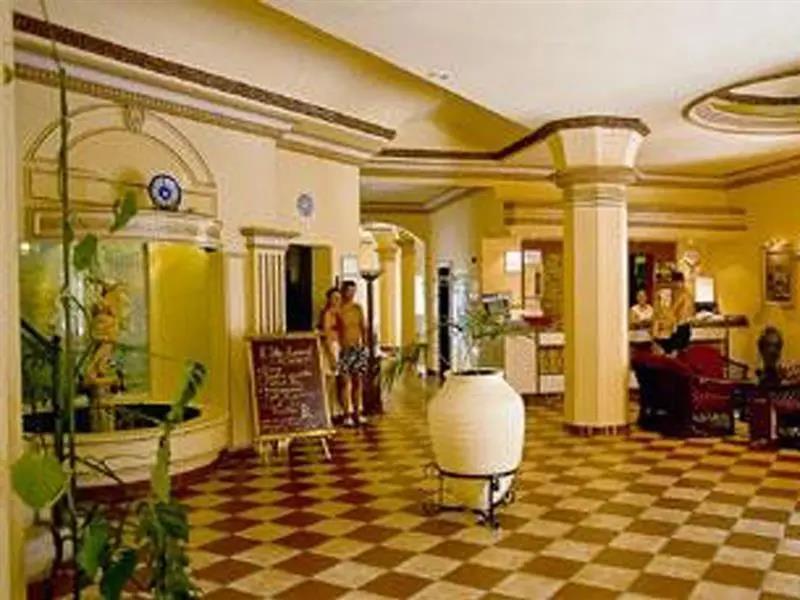 Serenad Hotel 3*