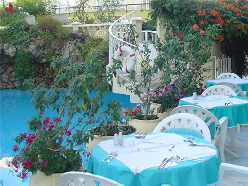 Serenad Hotel 3*