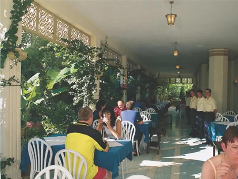 Serenad Hotel 3*