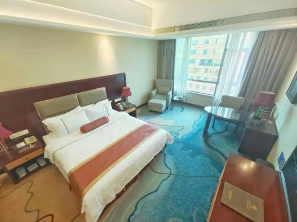 Guangzhou Asia Hotel 3*