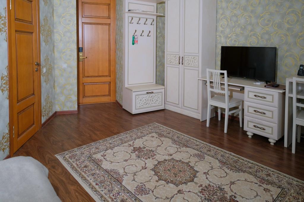 Barin Hotel 4*