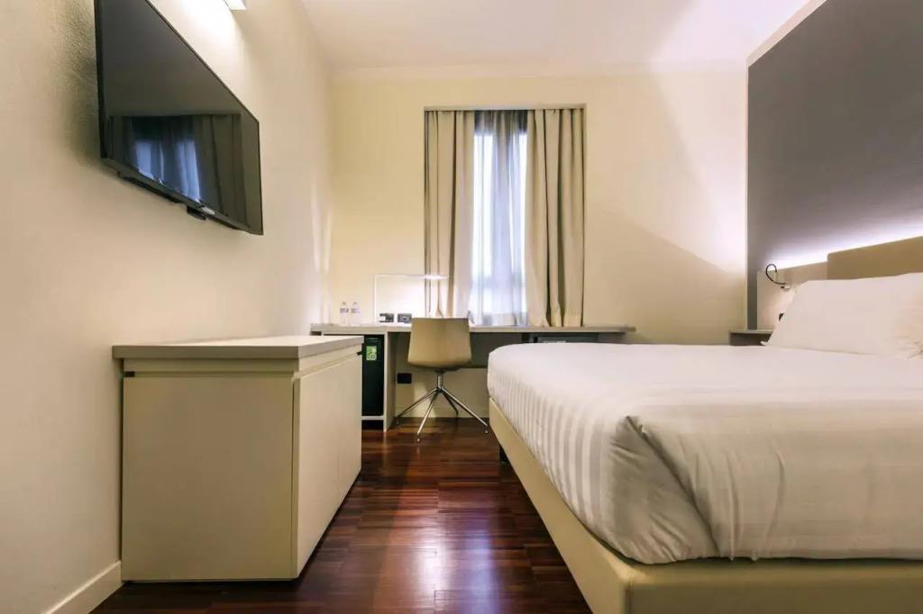 43 Station Hotel 3*