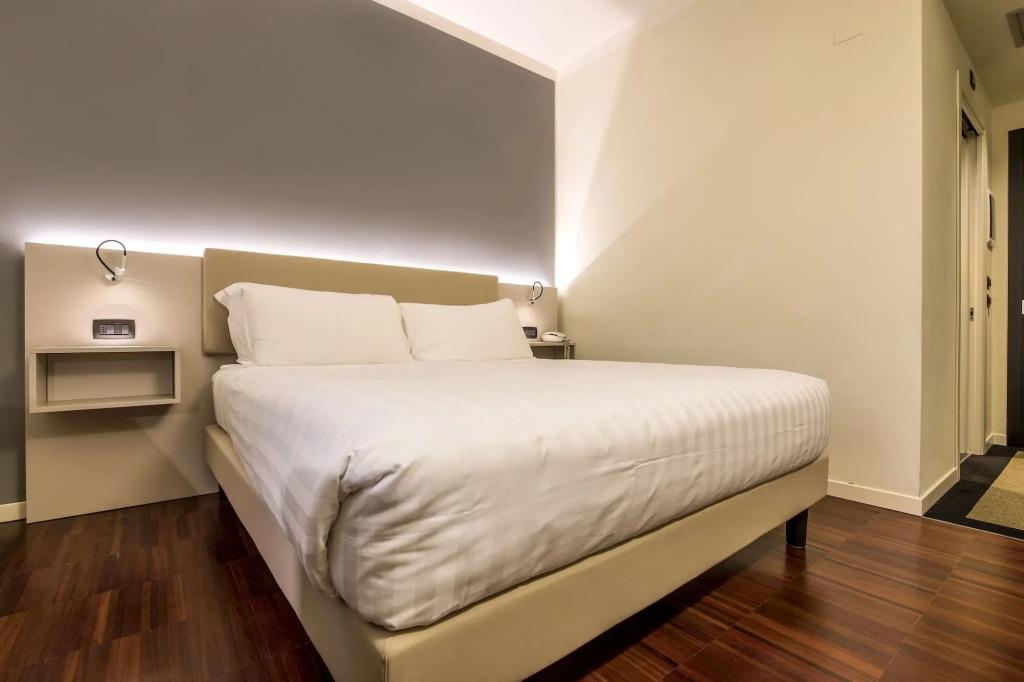 43 Station Hotel 3*
