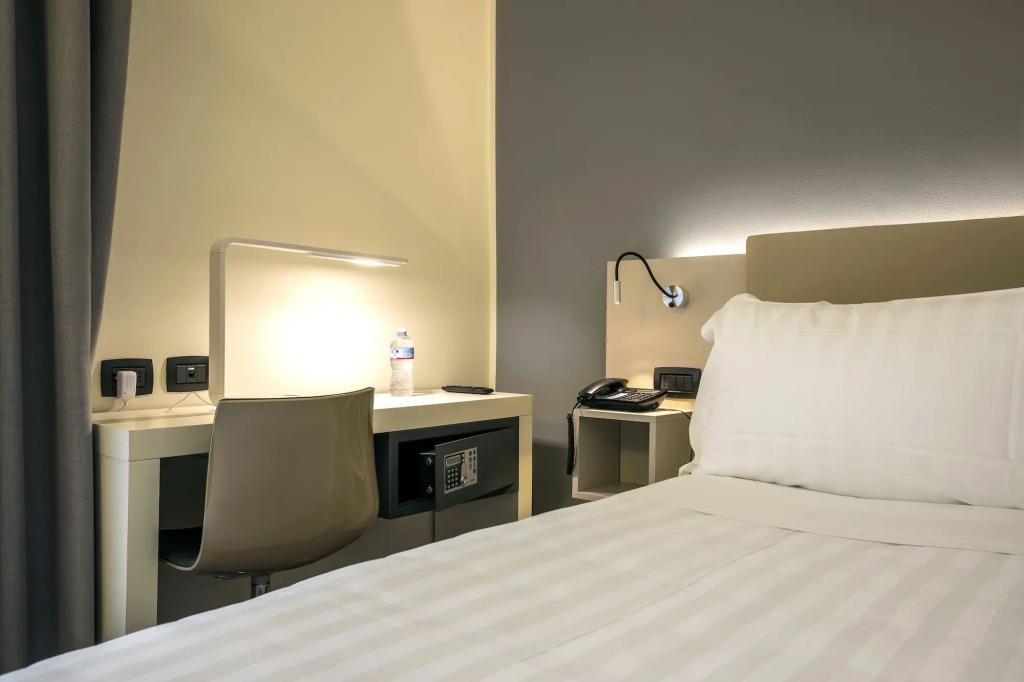 43 Station Hotel 3*