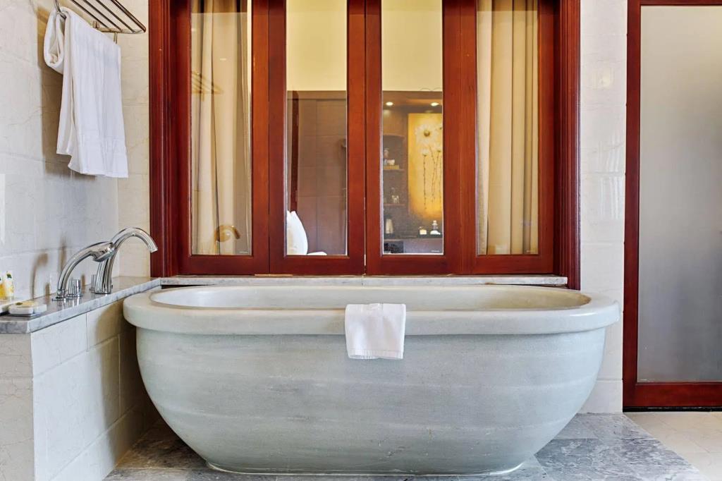 Nui Than Tai Ebisu Onsen Resort 3*