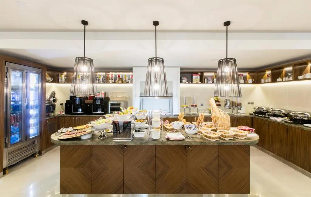 Staybridge Suites Jeddah Alandalus Mall 0*