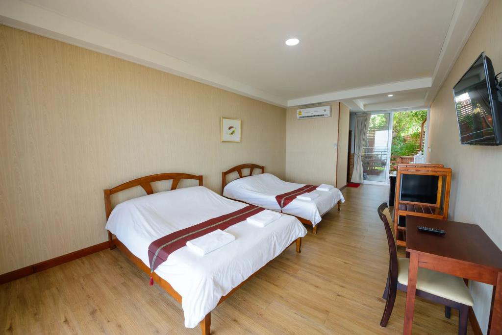 Baansuan Aokhai Beach Resort 3*