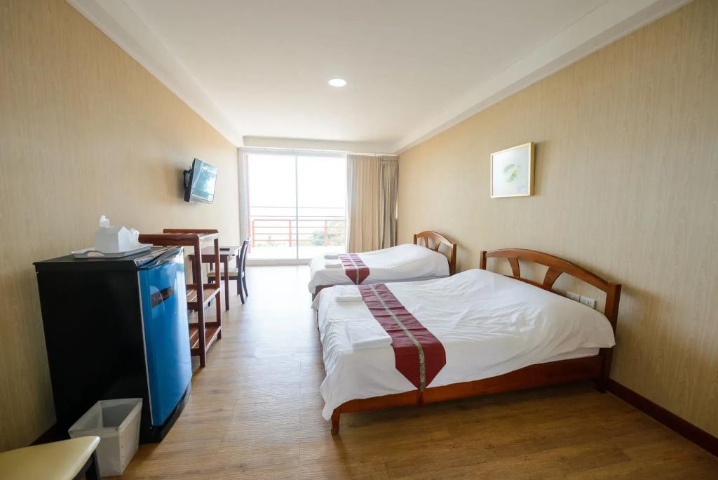 Baansuan Aokhai Beach Resort 3*