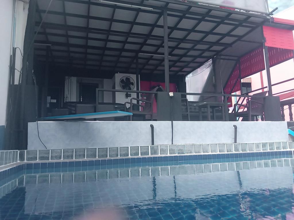 Ben & Lek Guesthouse 3*