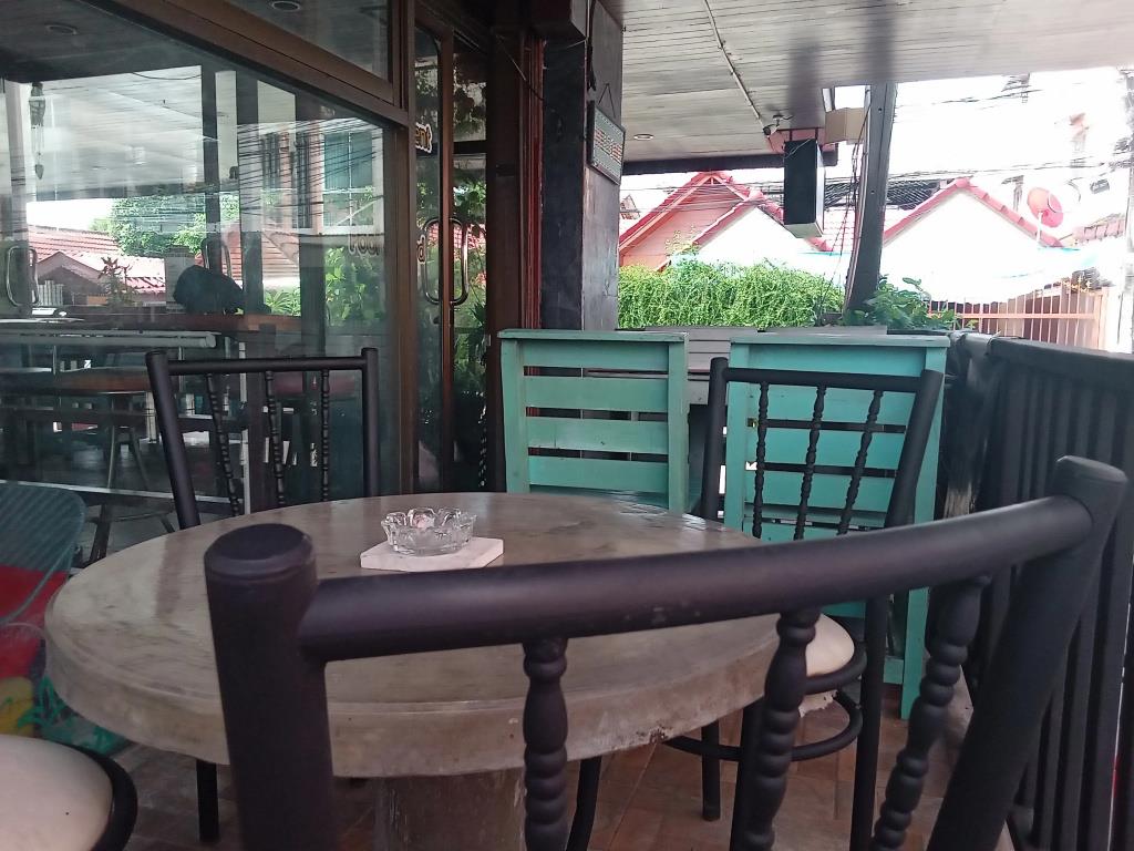 Ben & Lek Guesthouse 3*