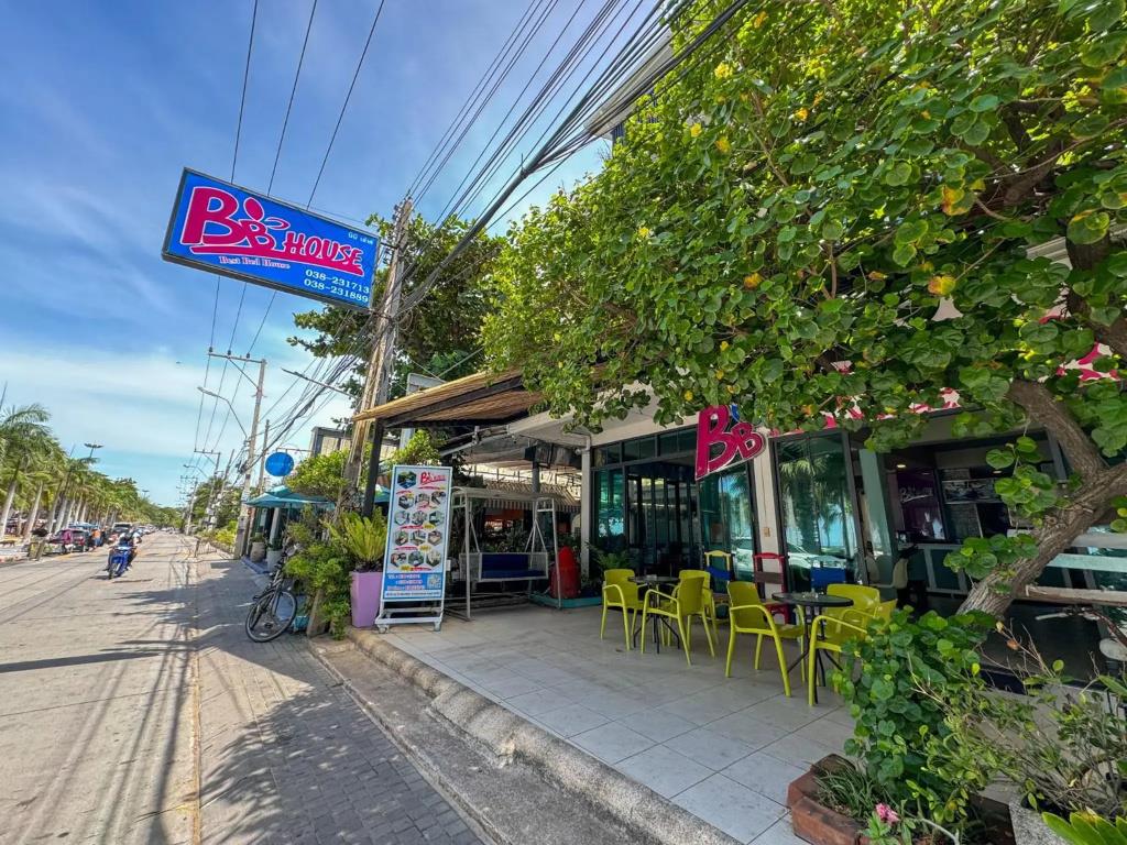 BBHOUSE pattaya 3*