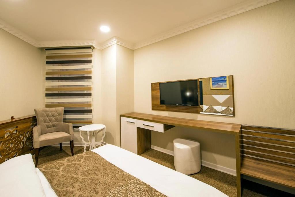 Kars-i Sirin Hotel 3*