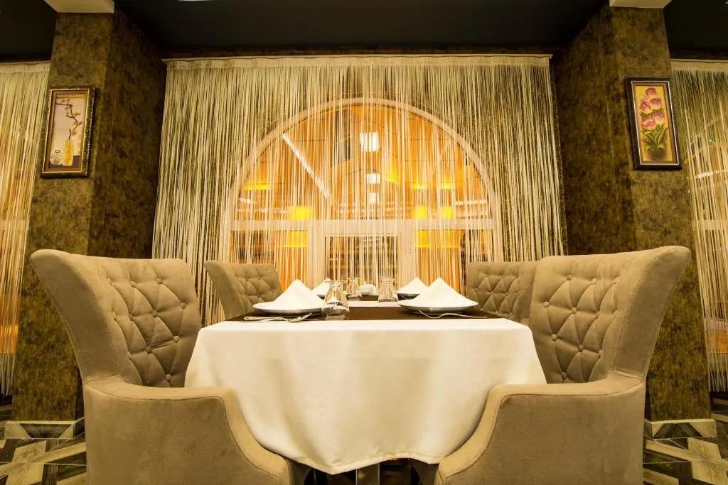 Kars-i Sirin Hotel 3*