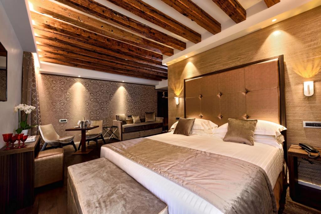 Rosa Salva Hotel 3*