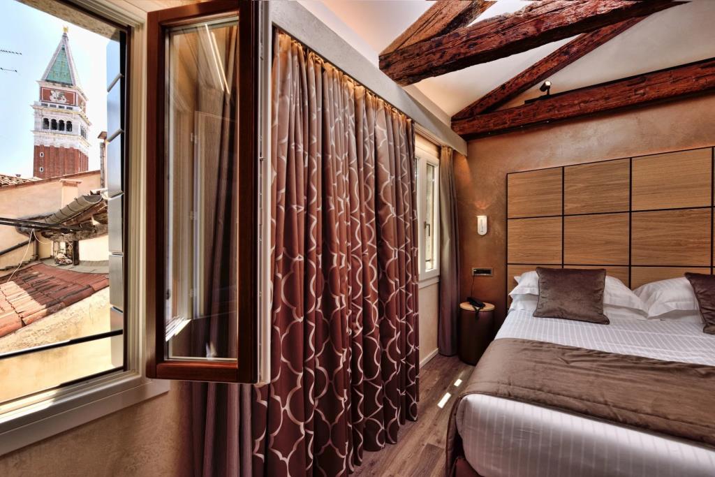 Rosa Salva Hotel 3*