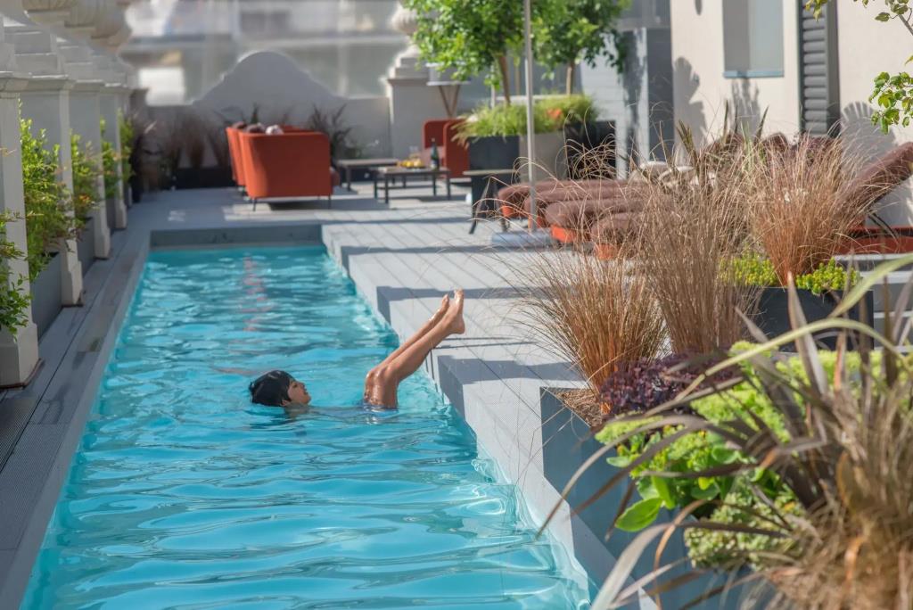 Casagrand Luxury Suites Barcelona 0*
