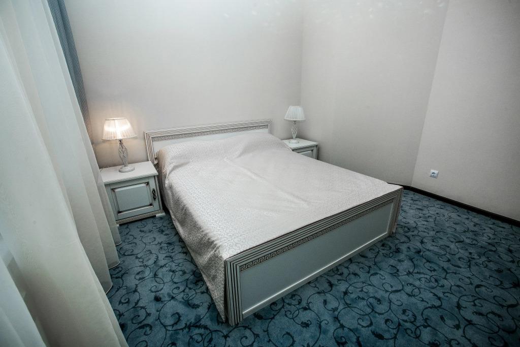 Bunin Hotel 0*