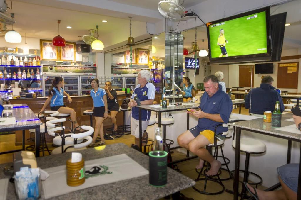 Travellers Rest Hotel 3*