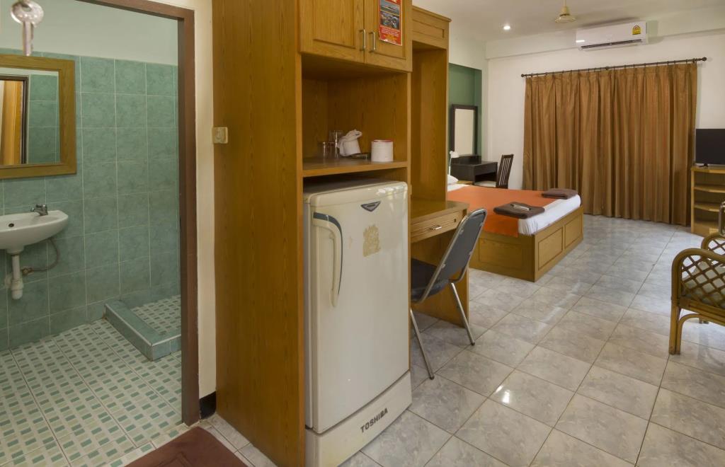 Travellers Rest Hotel 3*