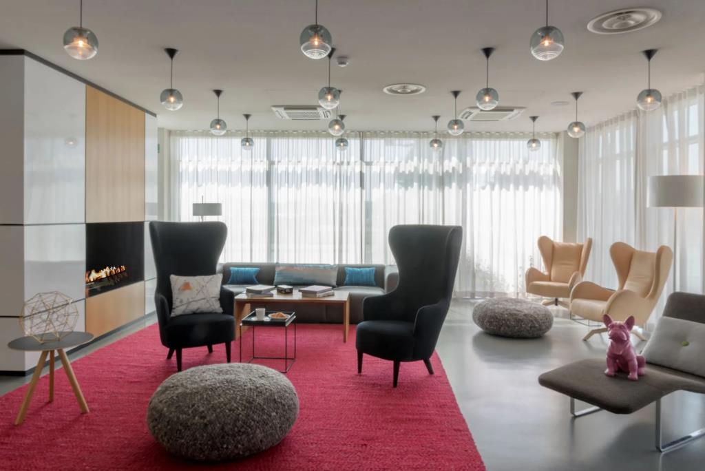 Moxy Milan Linate Airport 3*
