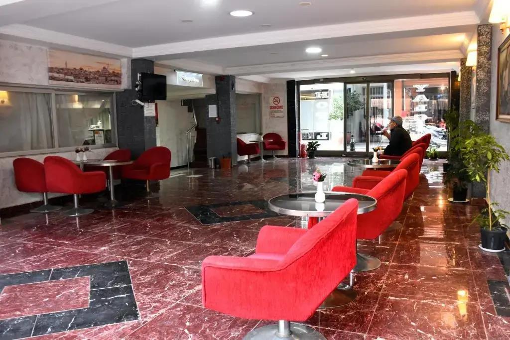 Yalcin Hotel 0*