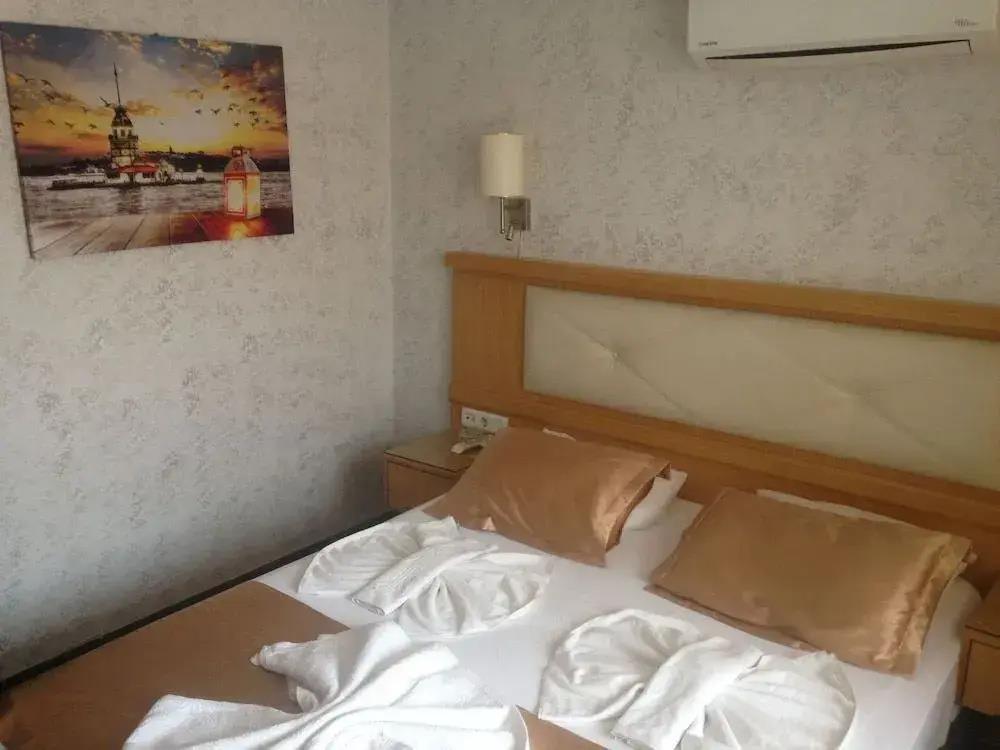 Yalcin Hotel 0*