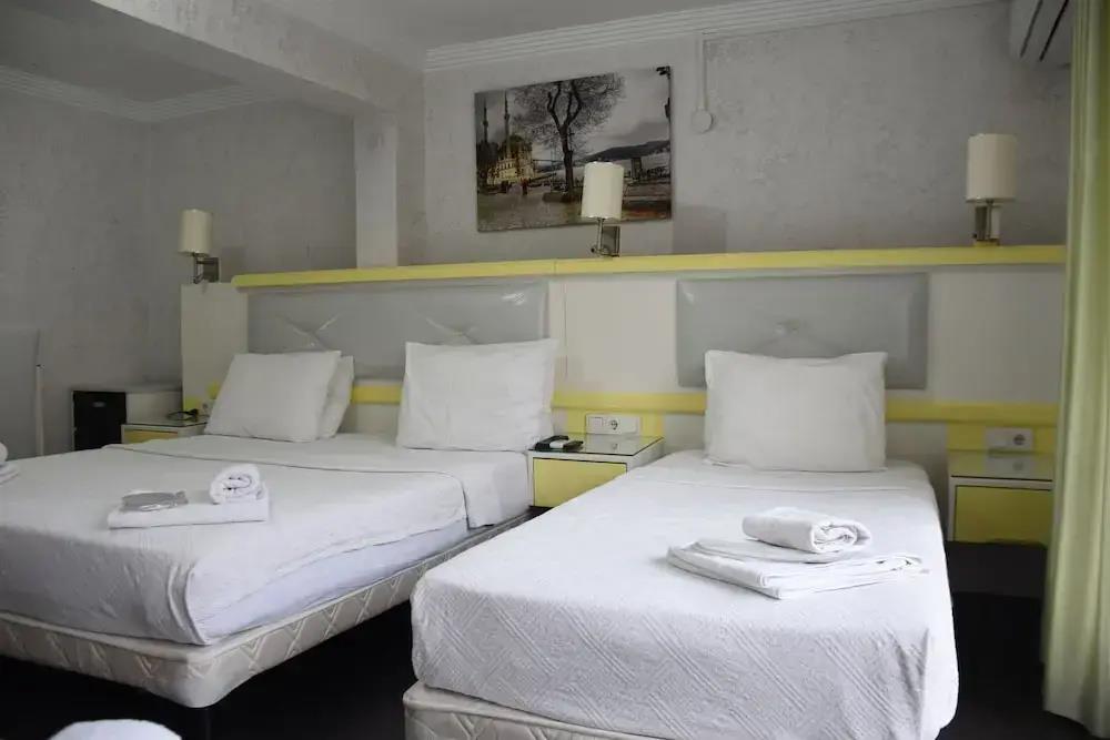 Yalcin Hotel 0*