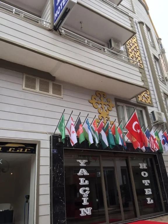Yalcin Hotel 0*