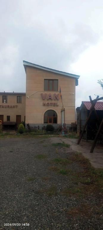 VAN Hotel  Restaurant Complex 0*