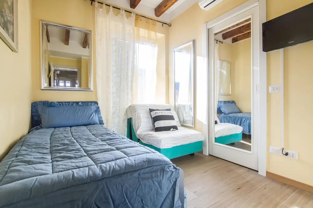 B&B Antico Cortile 0*