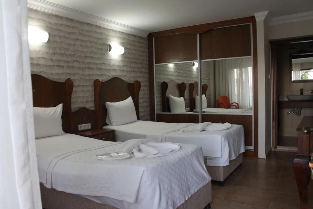Cunda House Kucuk Otel 0*