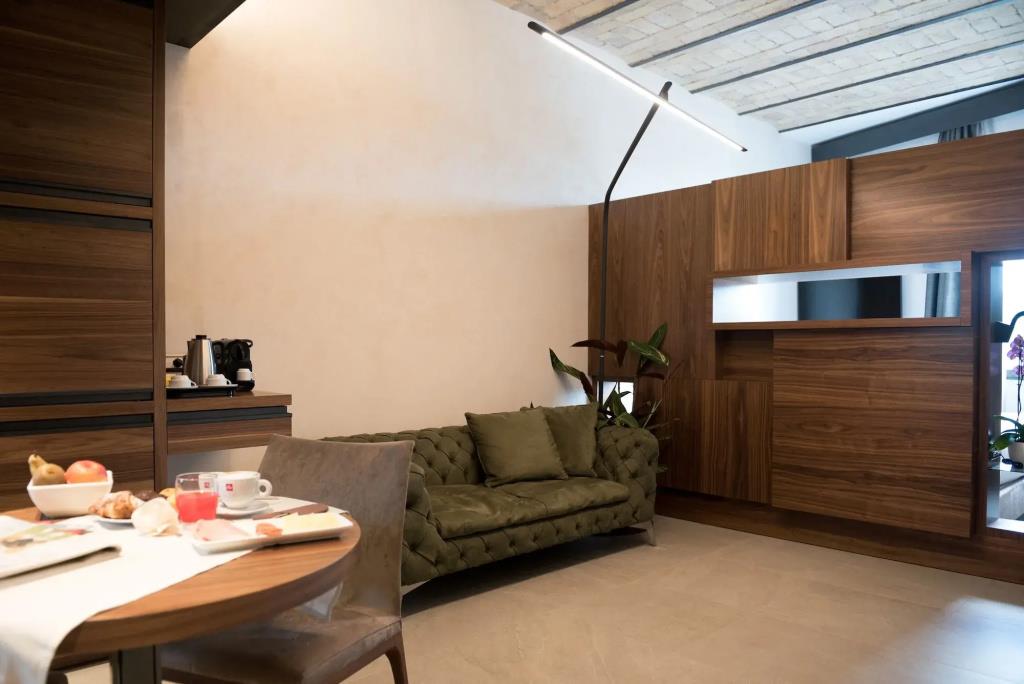 Gasometer Urban Suites 0*