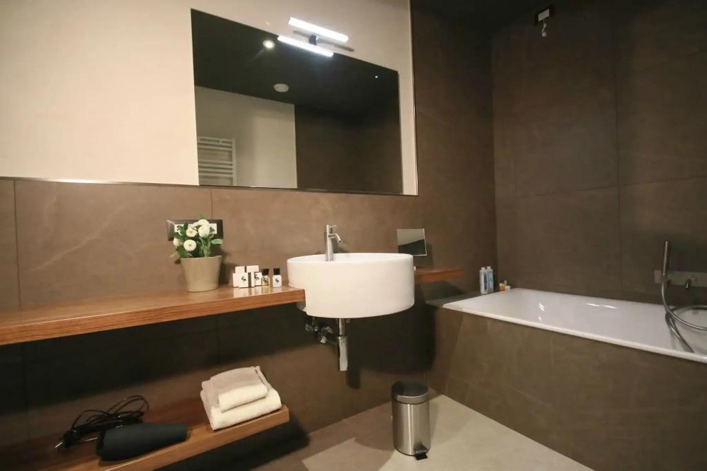 Gasometer Urban Suites 0*