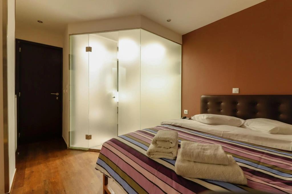 Mansion Hotel 1*